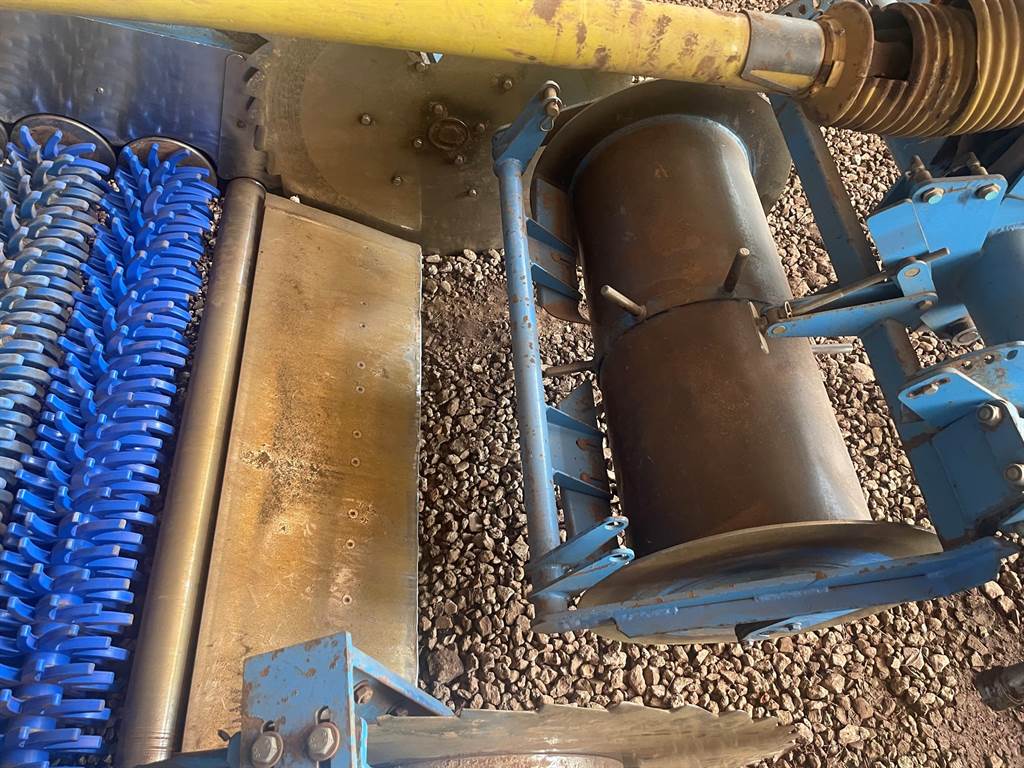 2013 Standen Pearson MEGASTAR GEN-2