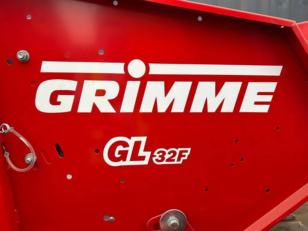 2023 Grimme GL 32F image 3