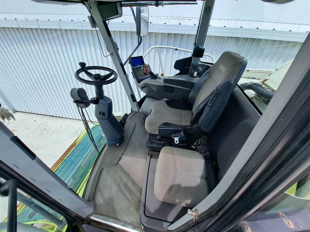 2012 CLAAS JAGUAR 950
