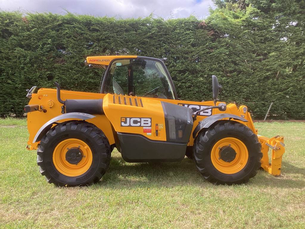 2017 JCB 541-70