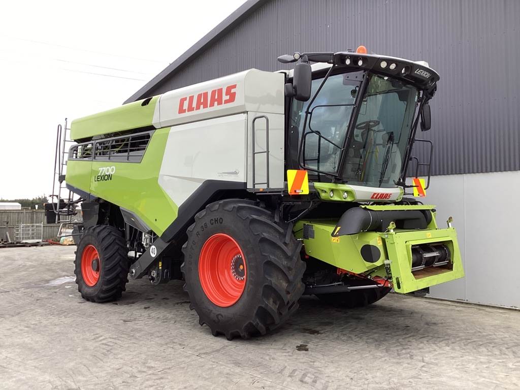 2020 CLAAS LEXION 7700