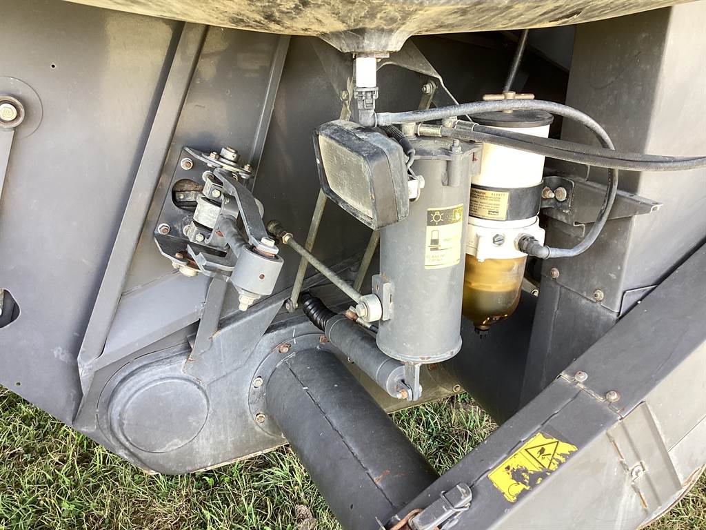 2009 CLAAS LEXION 570