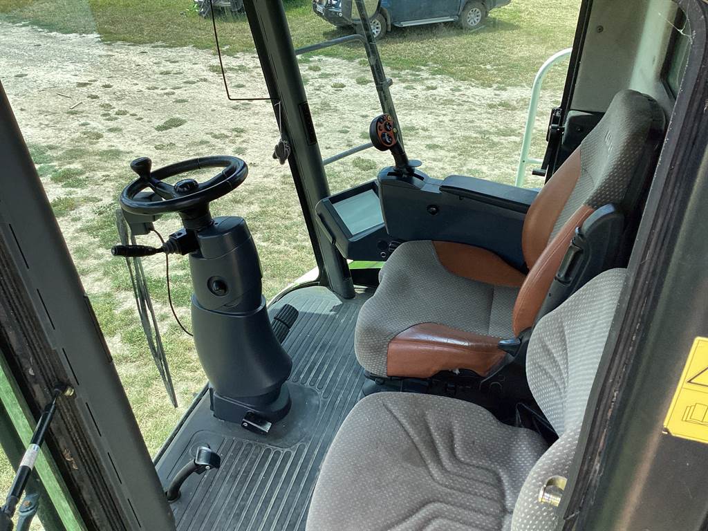 2009 CLAAS LEXION 570