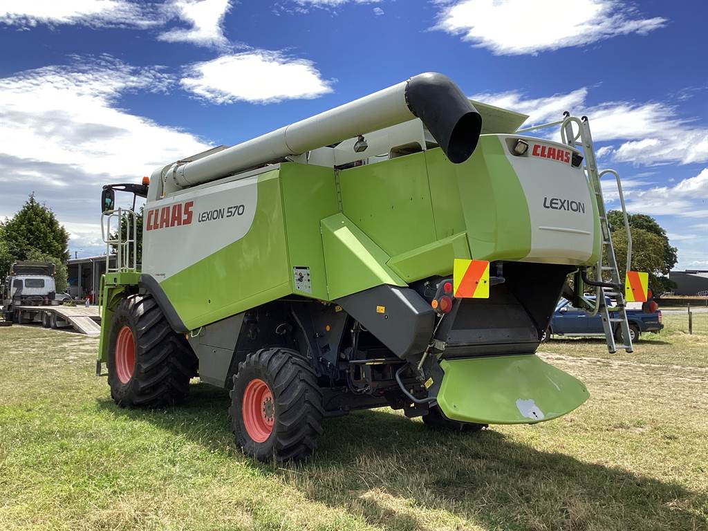 2009 CLAAS LEXION 570
