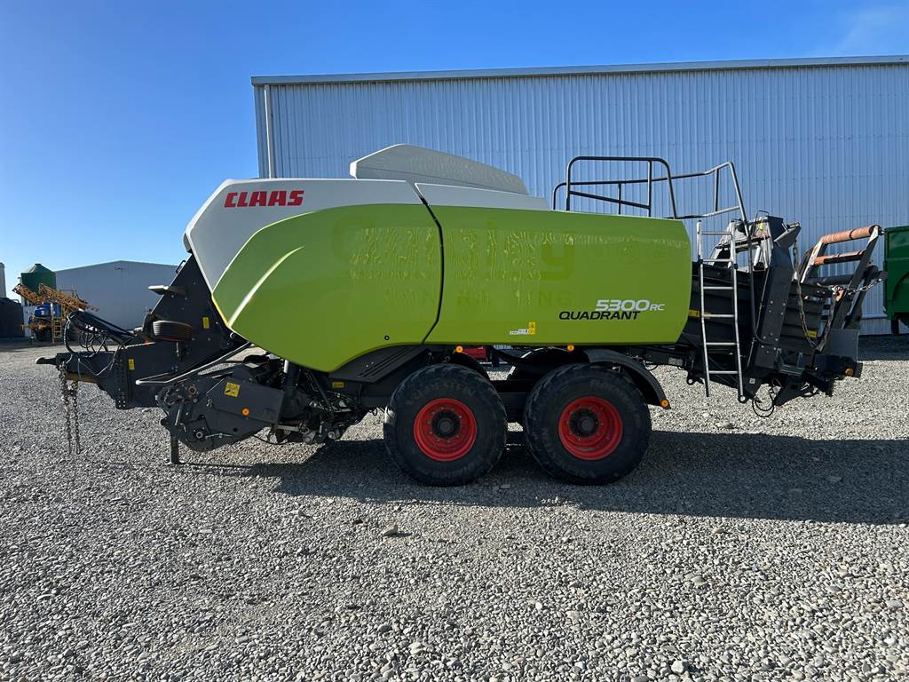2018 CLAAS QUADRANT 5300