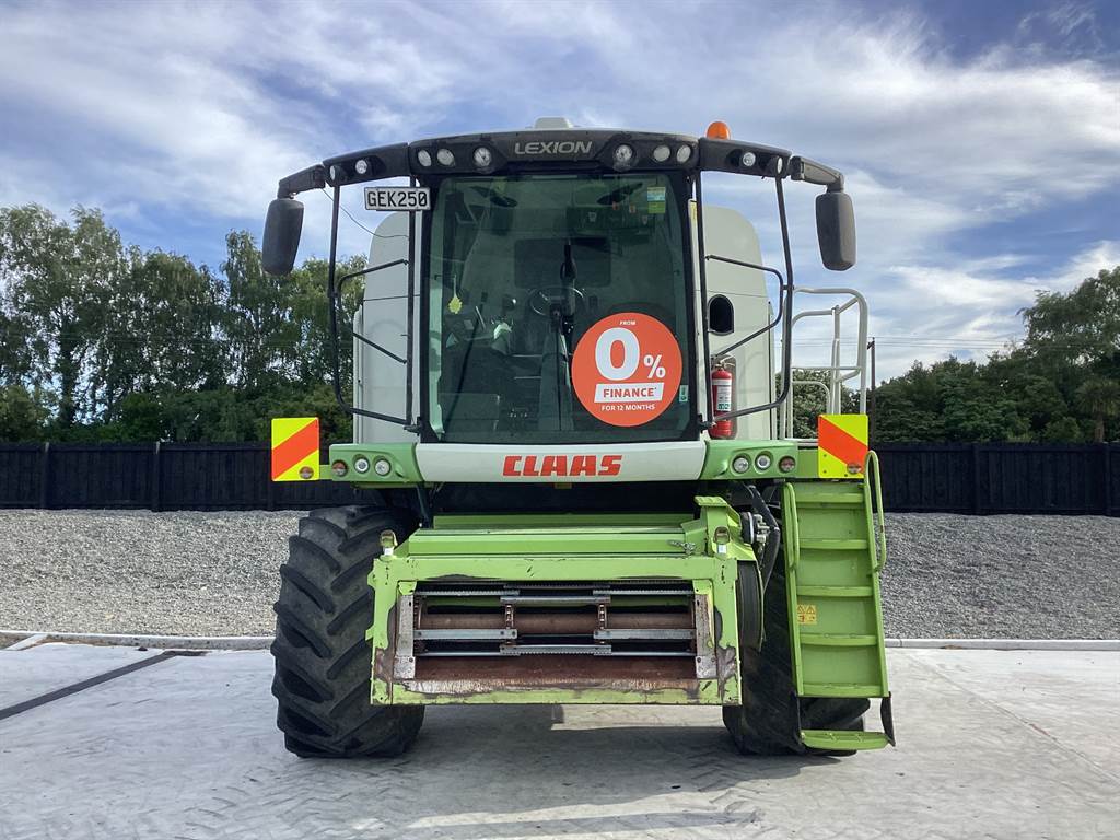 2011 CLAAS LEXION 770