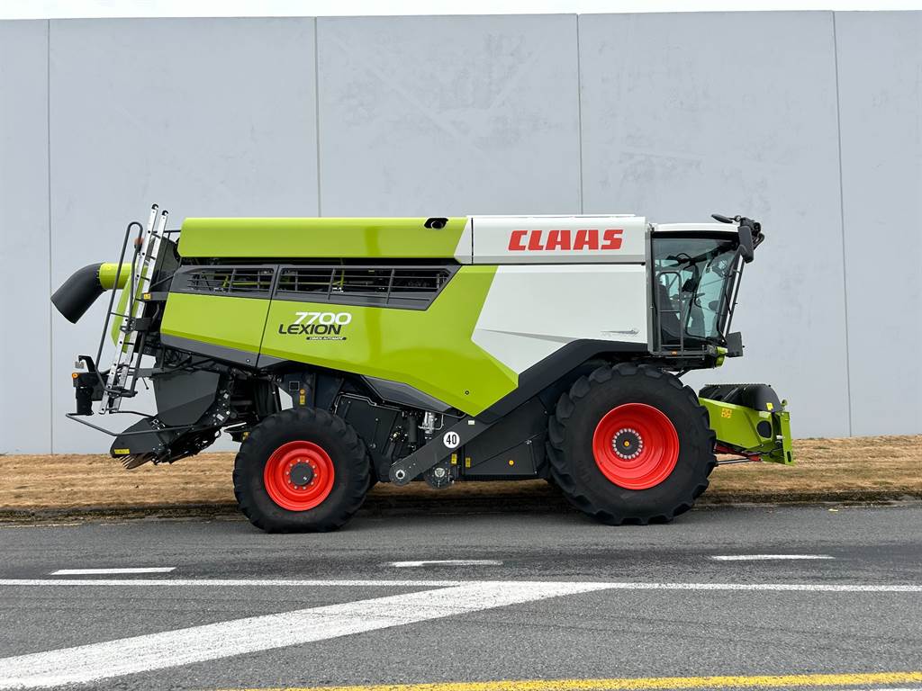2020 CLAAS LEXION 7700