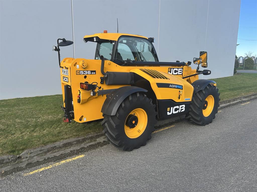2023 JCB 536-95