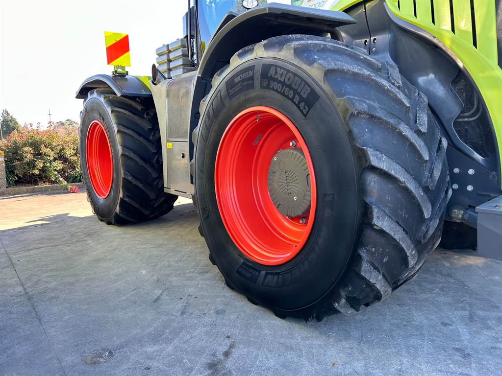 2018 CLAAS XERION 5000