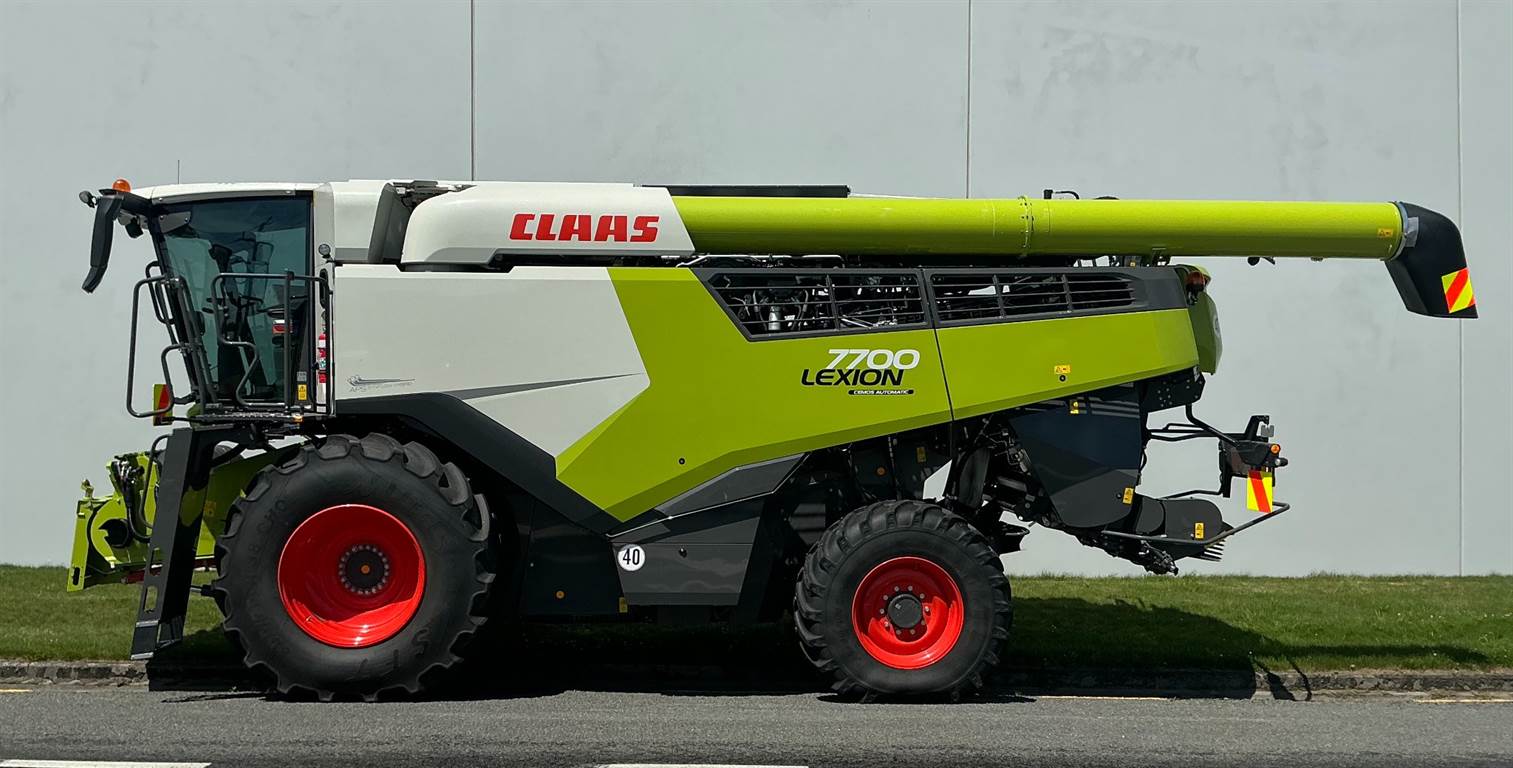 2024 CLAAS LEXION 7700