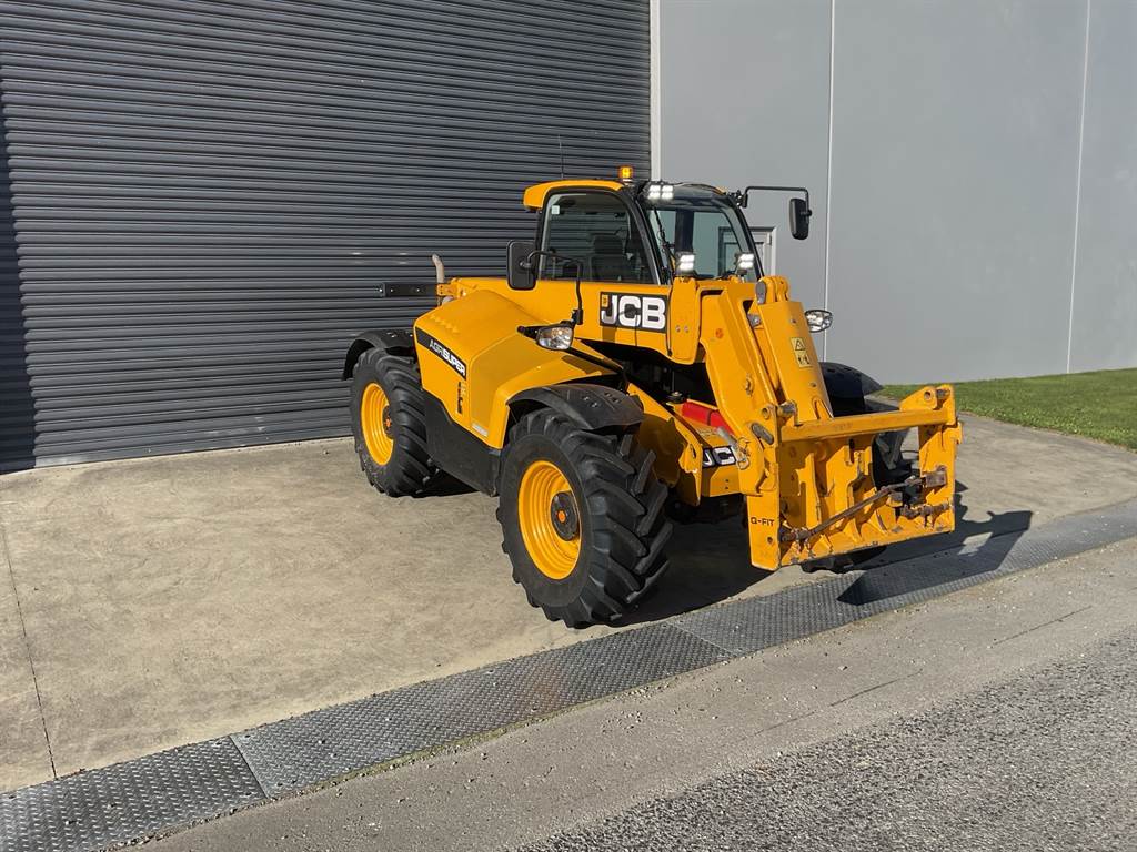 2021 JCB 538-60