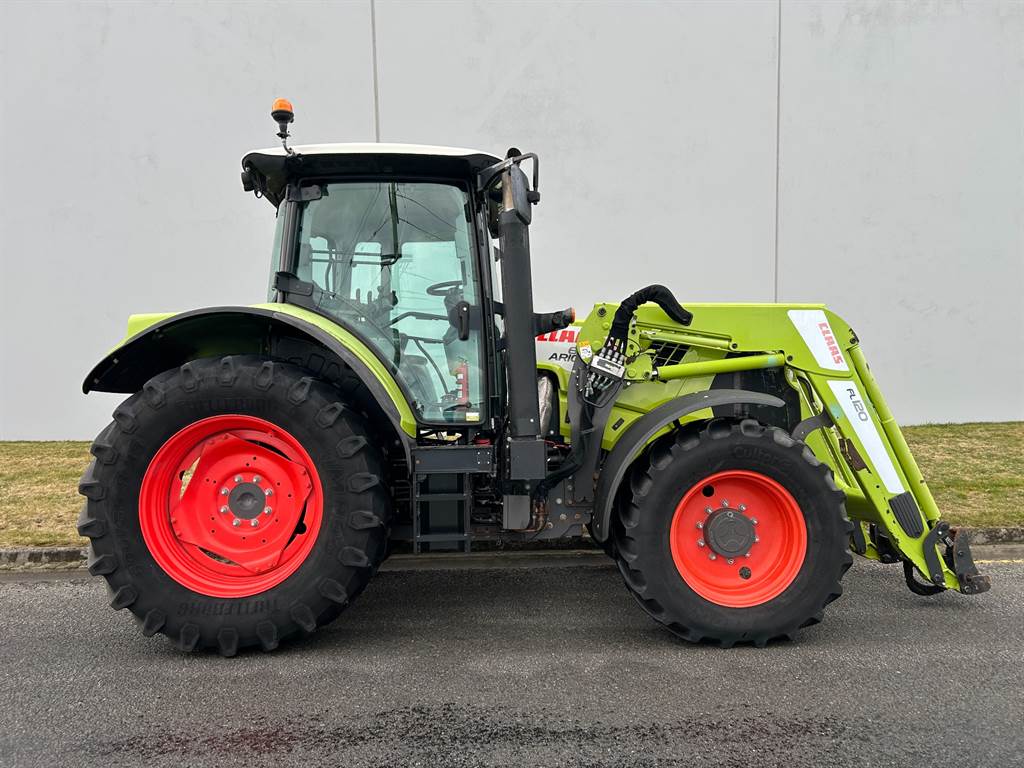 2016 Claas Arion 620