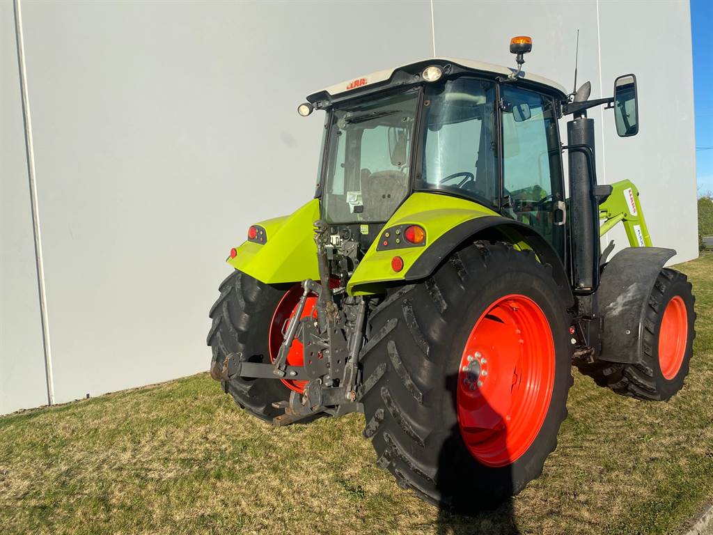 2017 CLAAS ARION 420