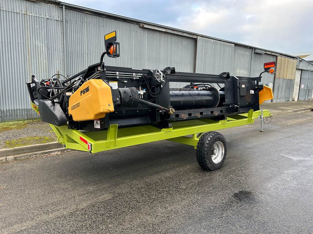 2012 CLAAS RAKE UP P516