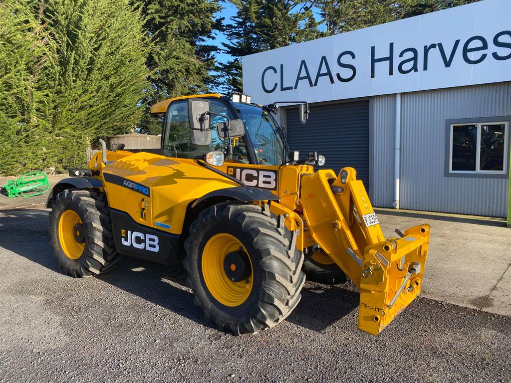 2022 JCB 532-70