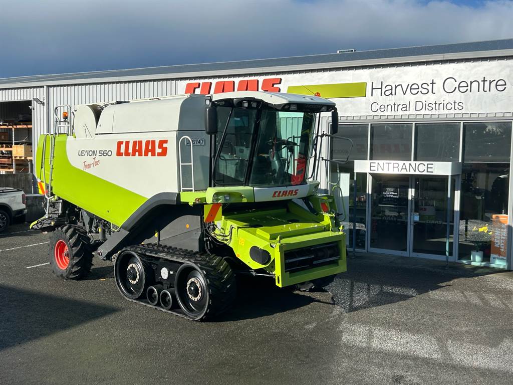 2009 CLAAS LEXION 560