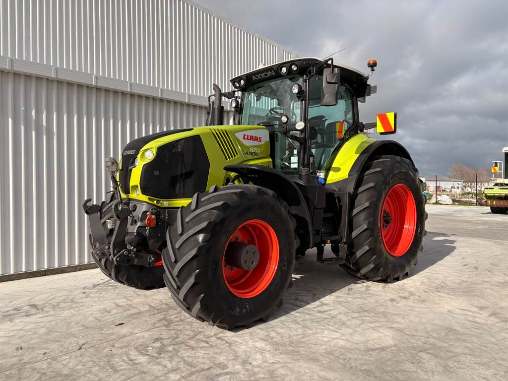 2022 Claas Axion 870