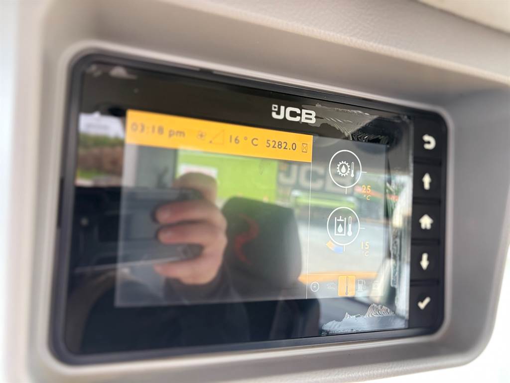 2020 JCB 435 S