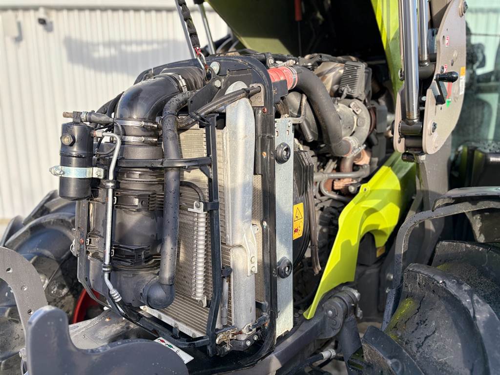 2021 CLAAS ARION 630