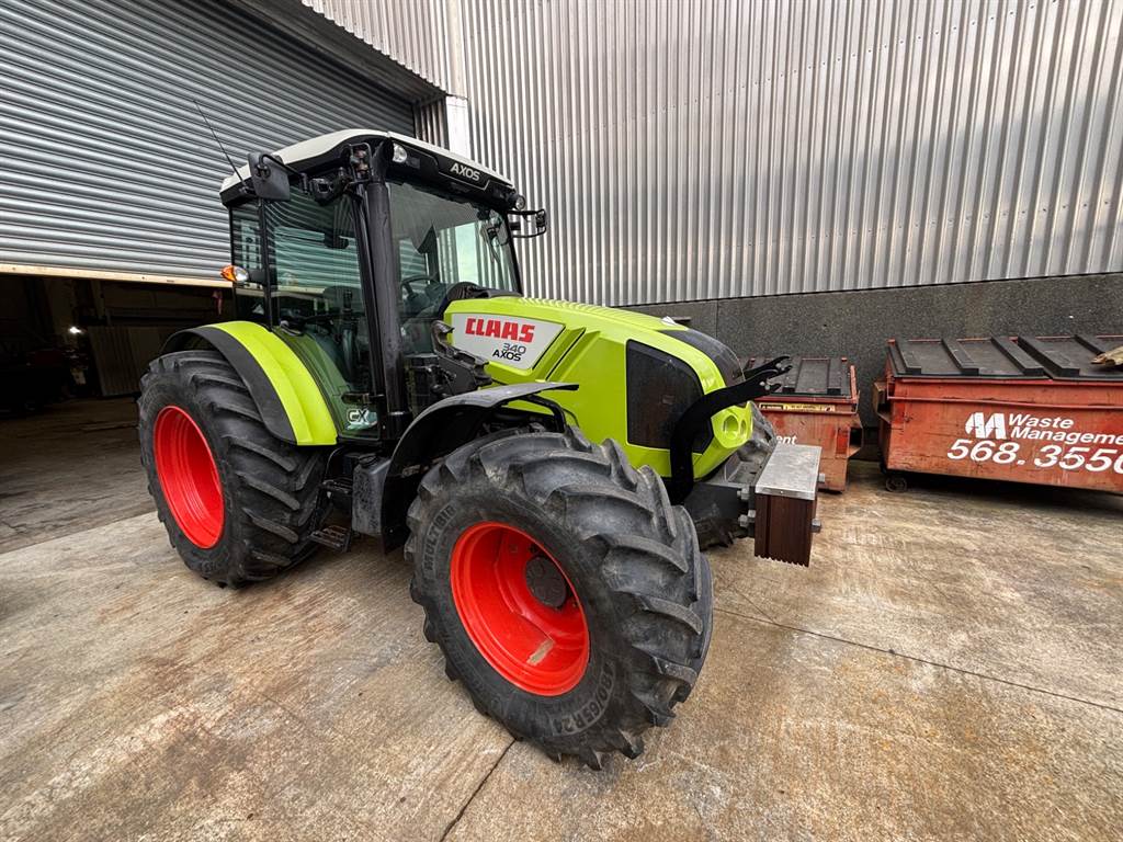 2019 CLAAS AXOS 340