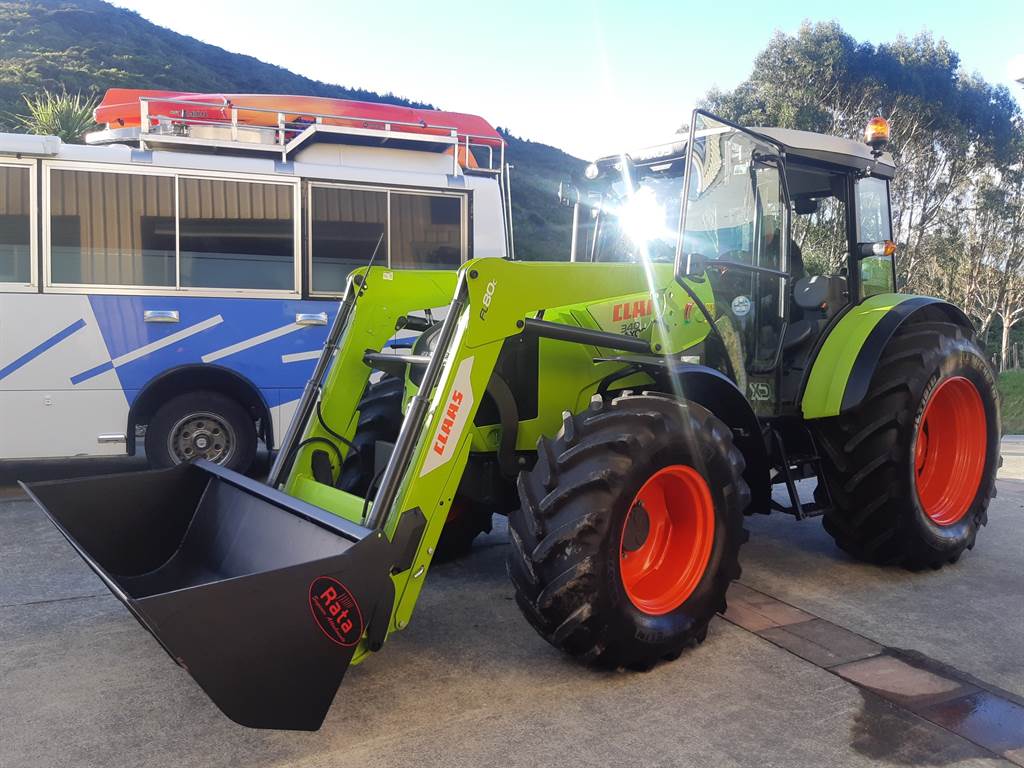 2019 CLAAS AXOS 340