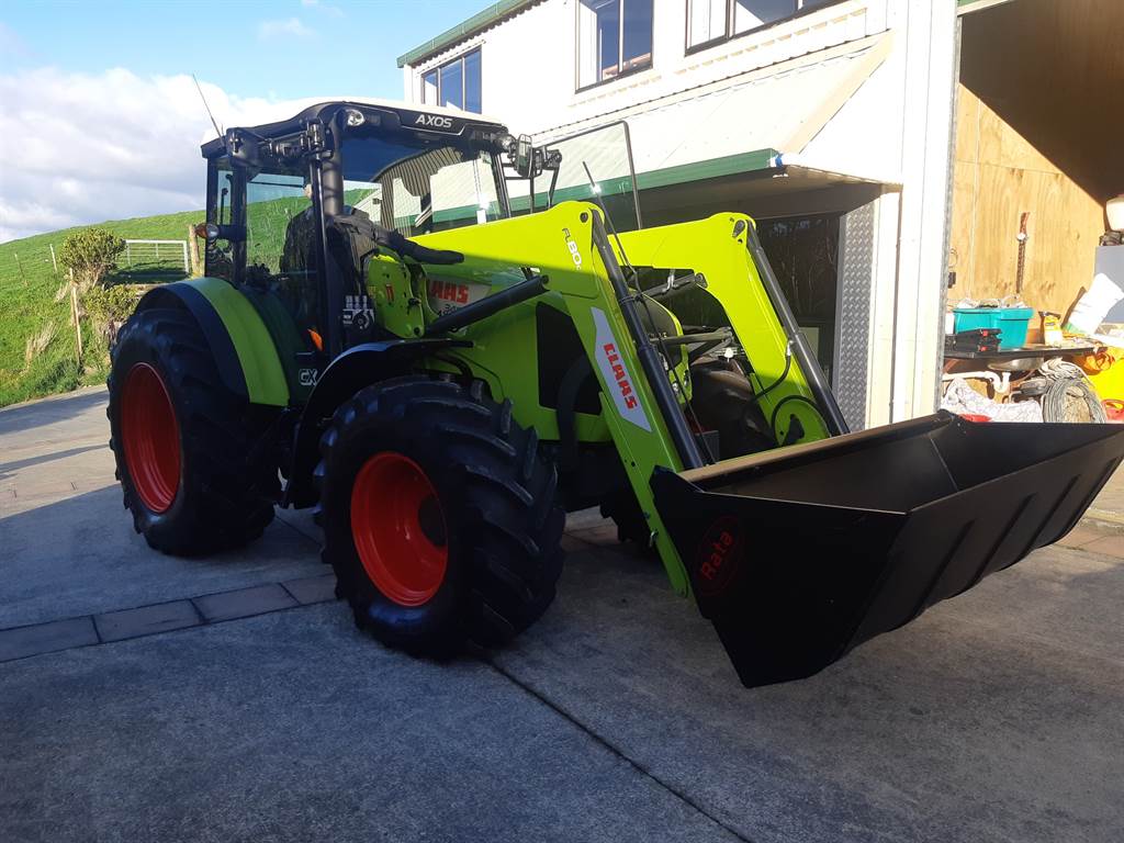 2019 CLAAS AXOS 340