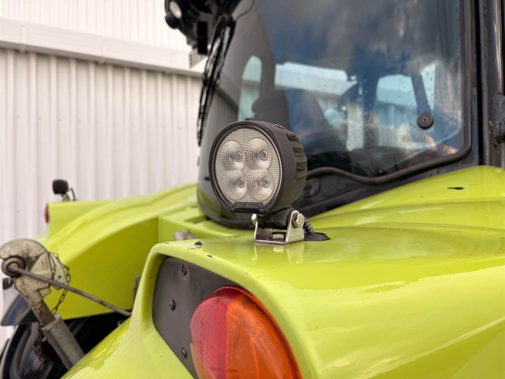 2018 CLAAS ARION 640