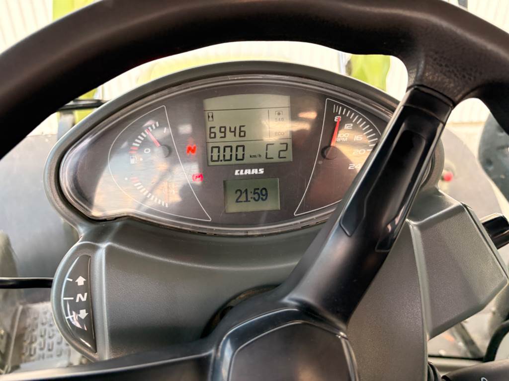2018 CLAAS ARION 640