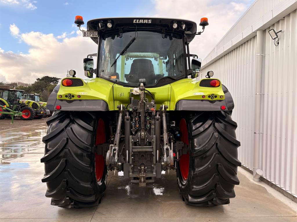 2018 CLAAS ARION 640