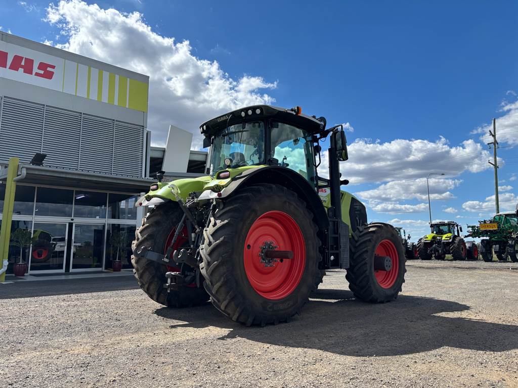 2022 CLAAS AXION 850 image 5
