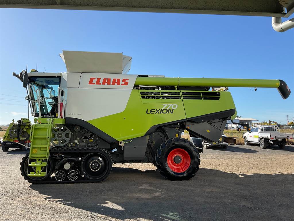 2015 CLAAS LEXION 770 TT image 8