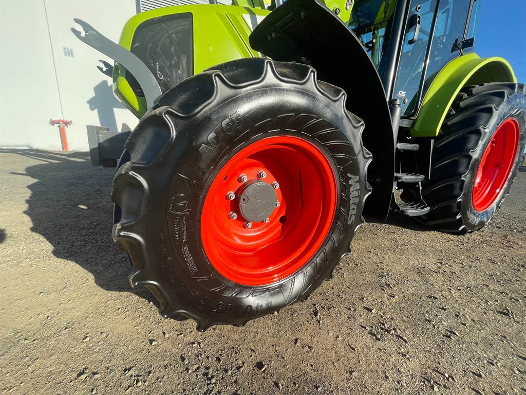 2021 CLAAS ARION 410