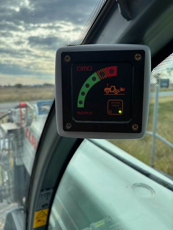 2014 CLAAS SCORPION 7045 image 10