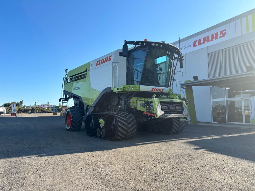 2015 CLAAS LEXION 760 TT