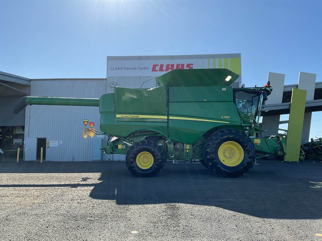 2021 John Deere S780