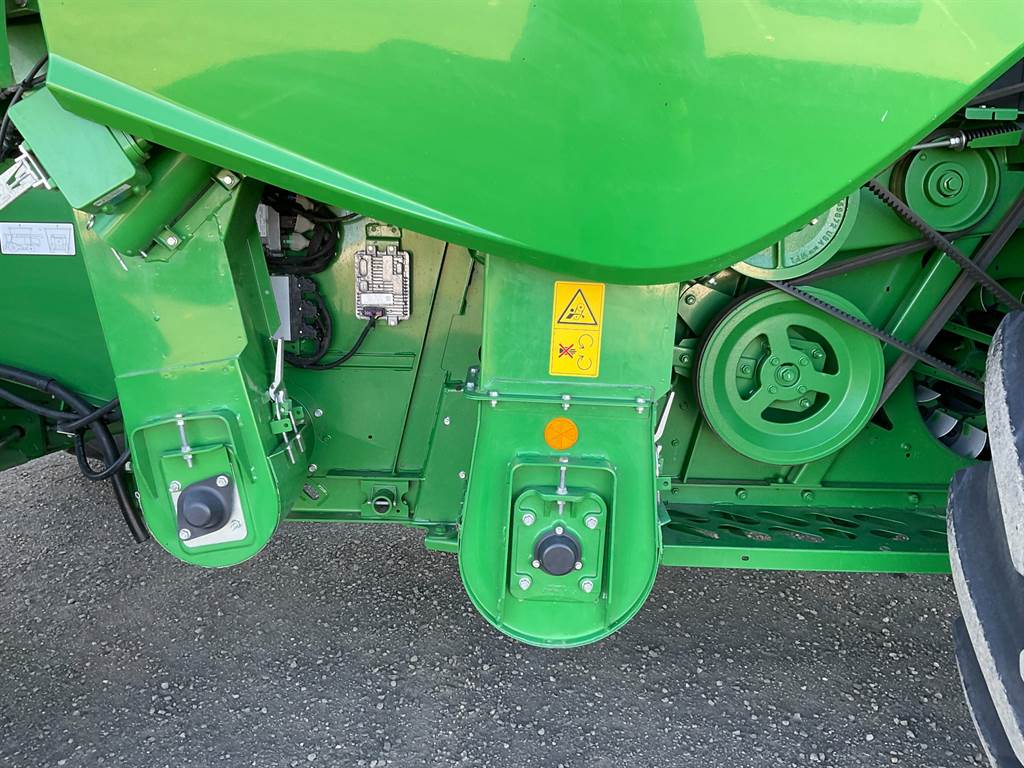 2021 John Deere S780