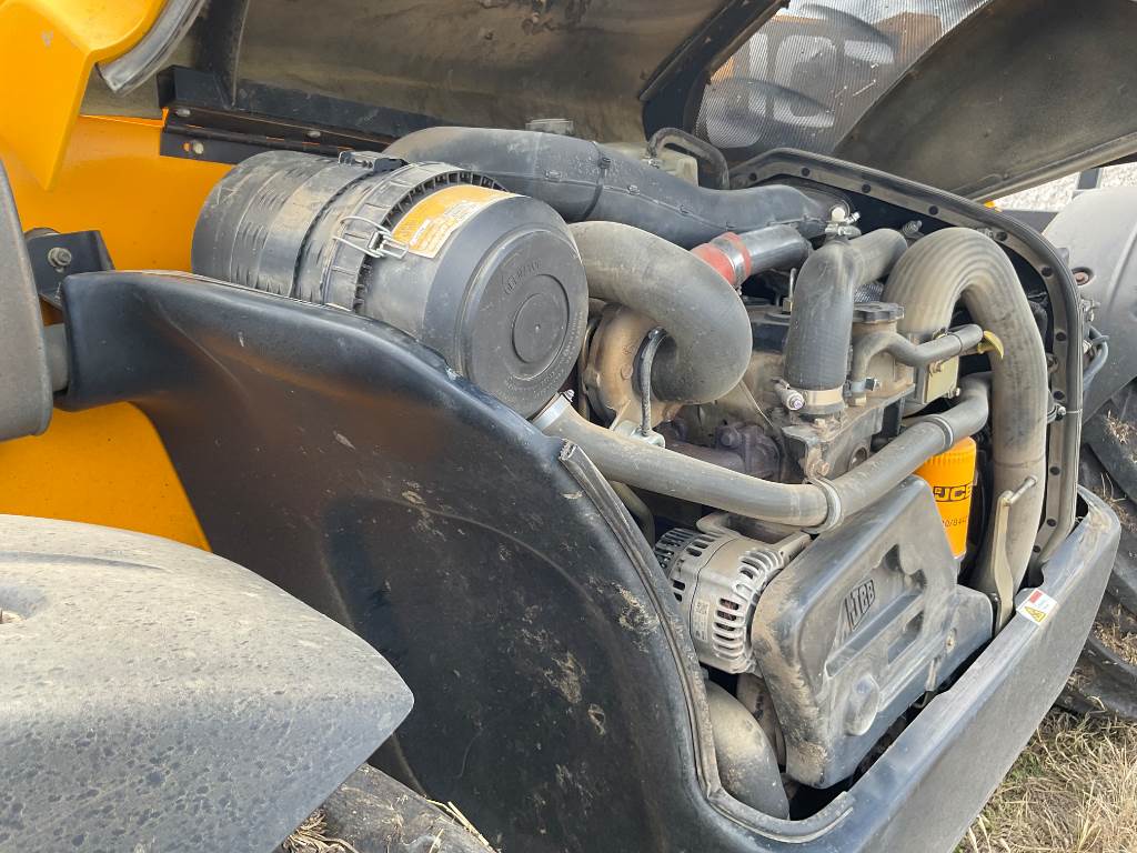 2011 JCB 541-70 image 14