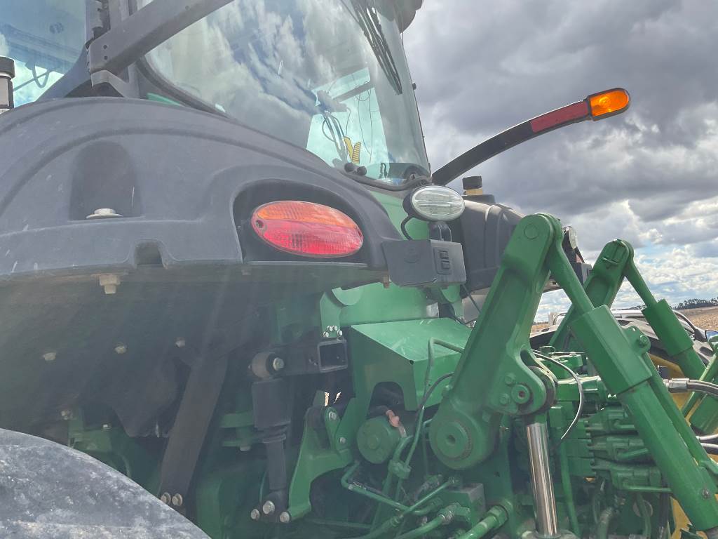 2019 John Deere 8345RT image 9