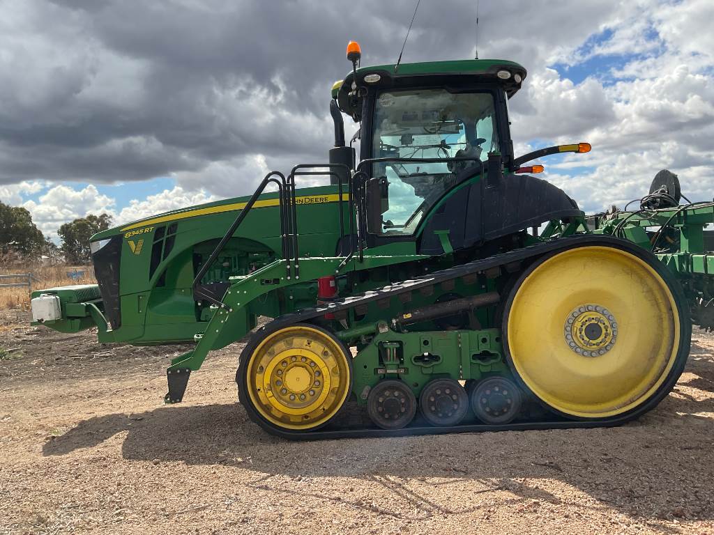 2019 John Deere 8345RT image 4