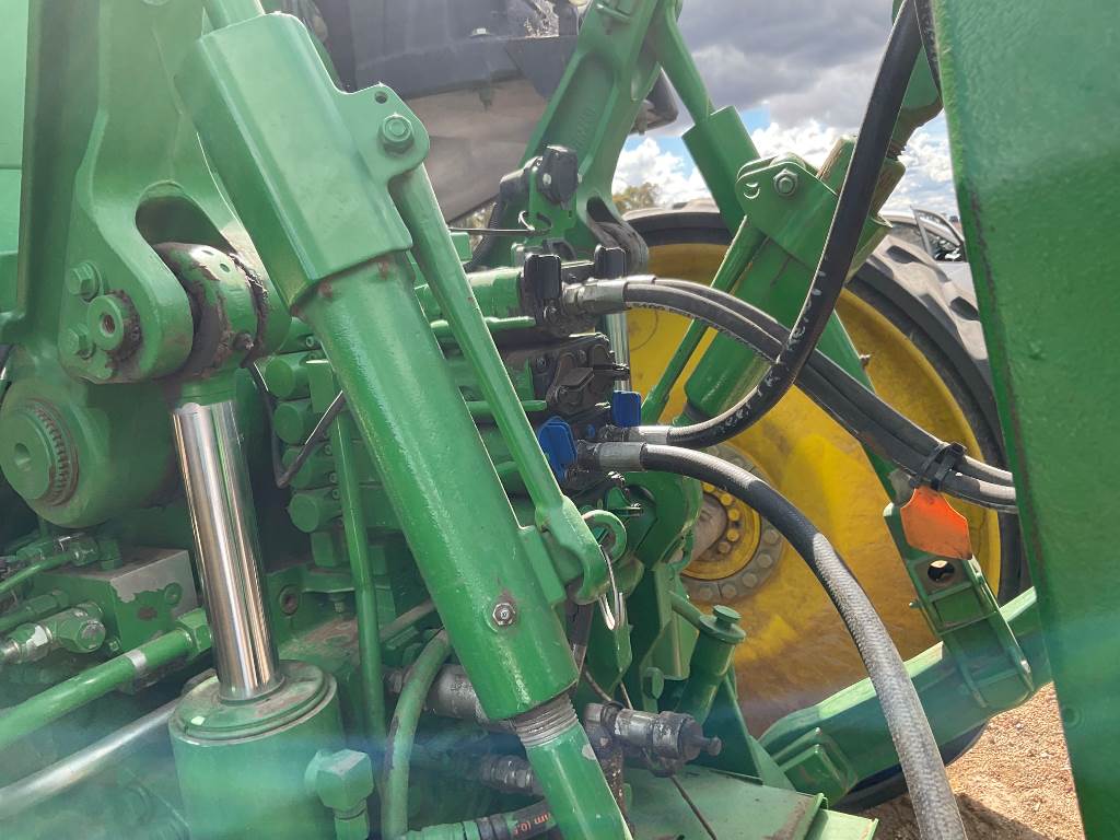2019 John Deere 8345RT image 6