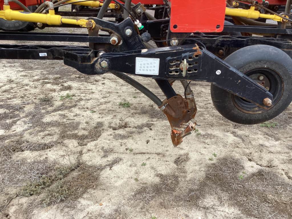 2015 Bourgault 3320