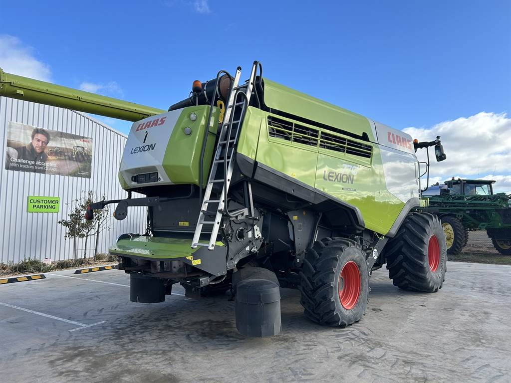 2019 CLAAS LEXION 770 image 5
