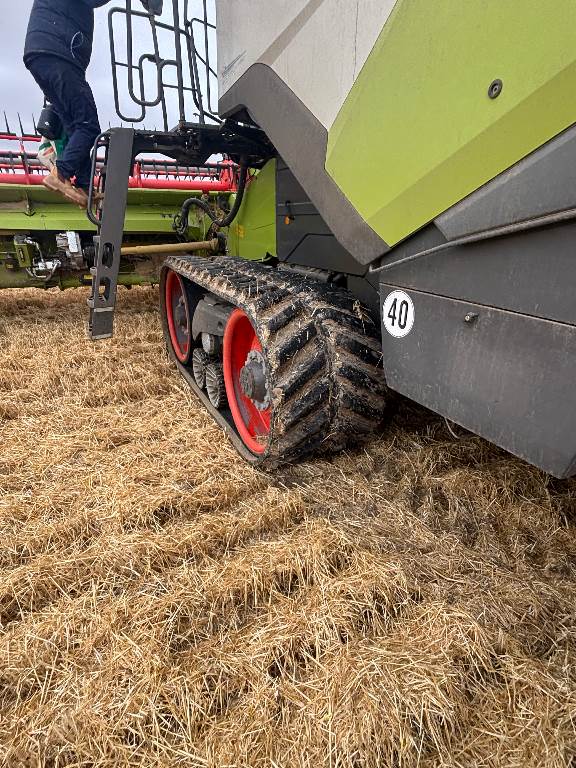 2021 CLAAS LEXION 7700 TT image 14