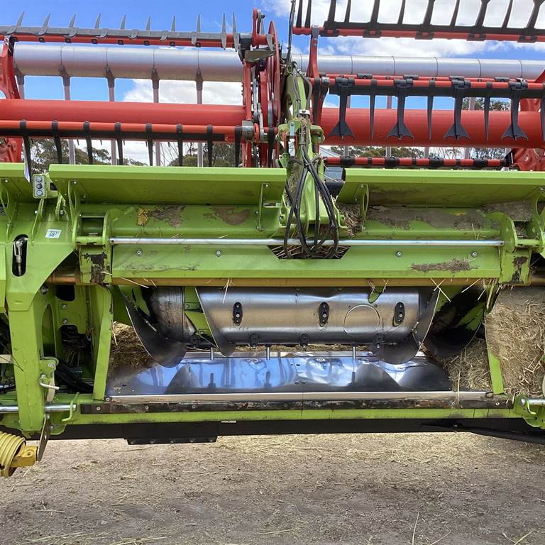 2021 CLAAS LEXION 7700 TT image 10