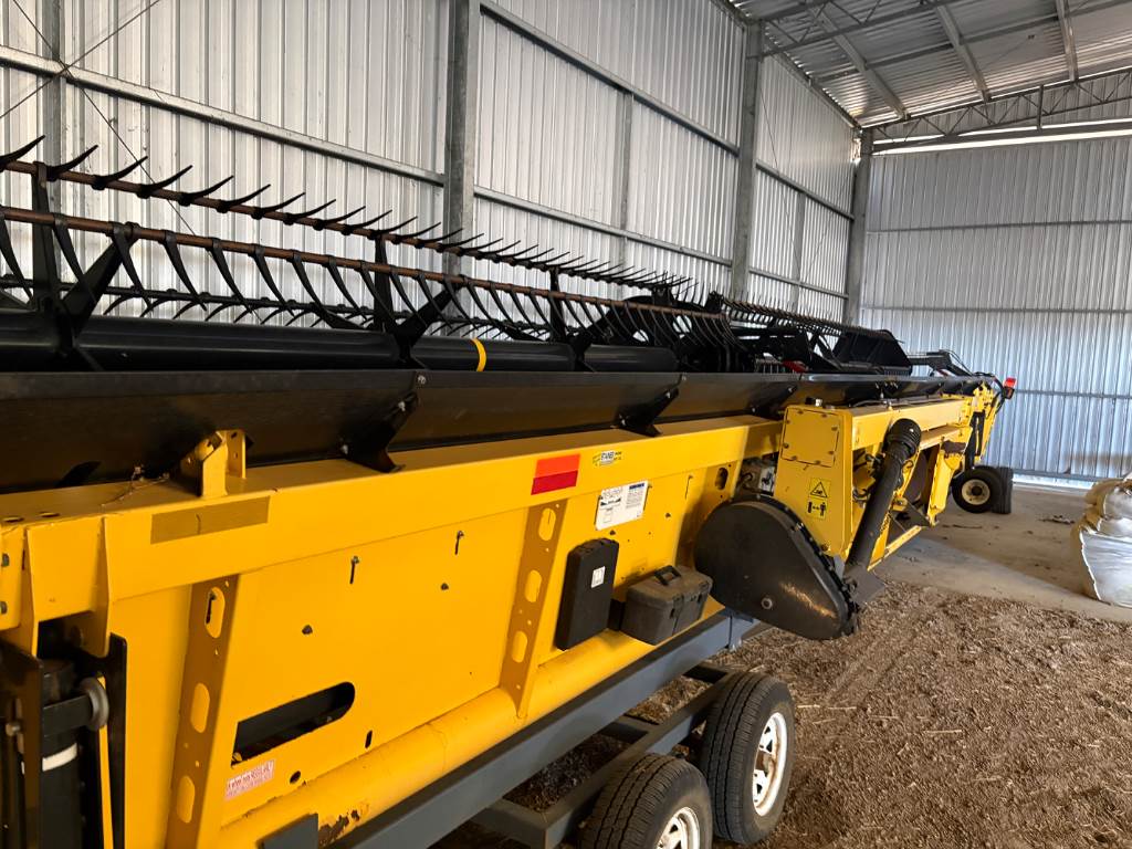 2018 New Holland CR9.90