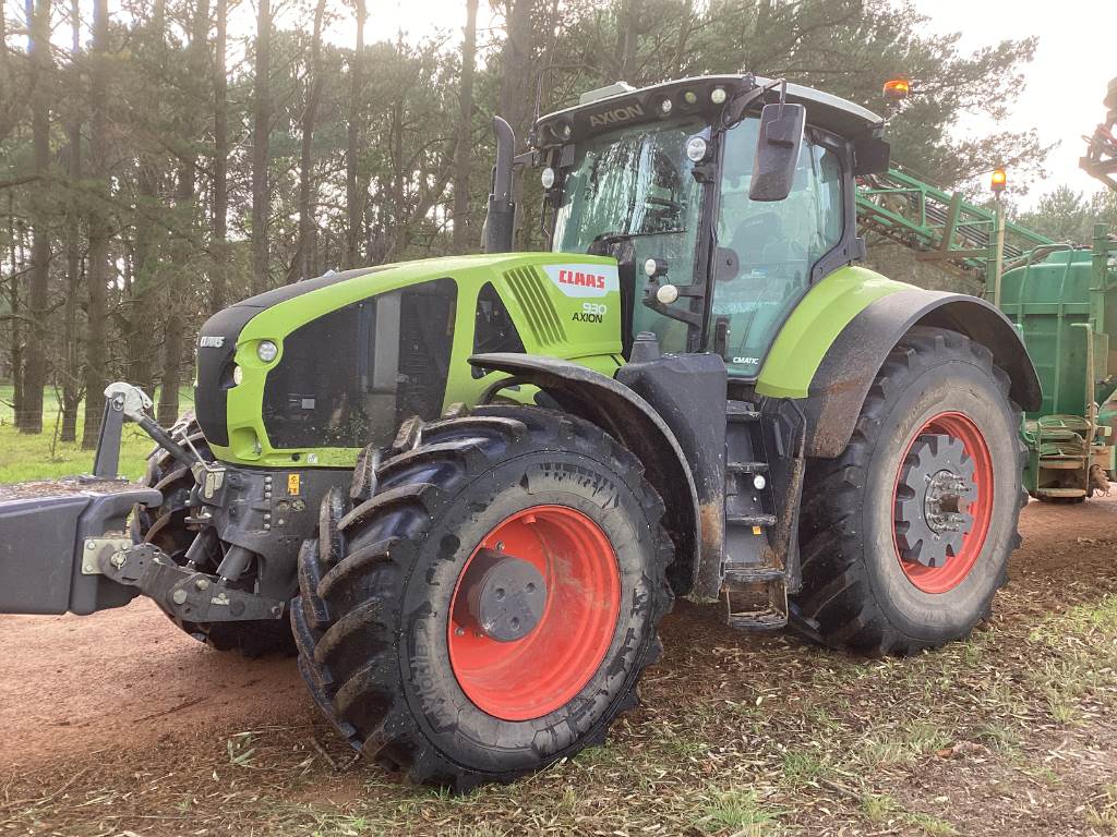 2024 CLAAS AXION 930 image 2
