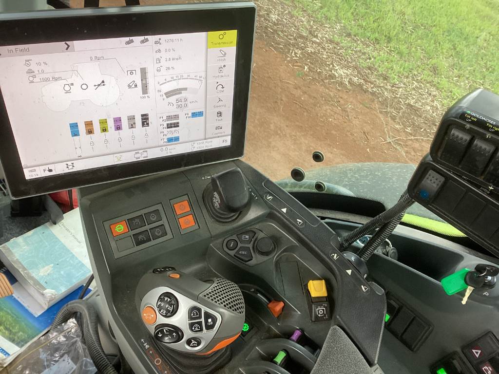 2024 CLAAS AXION 930 image 8