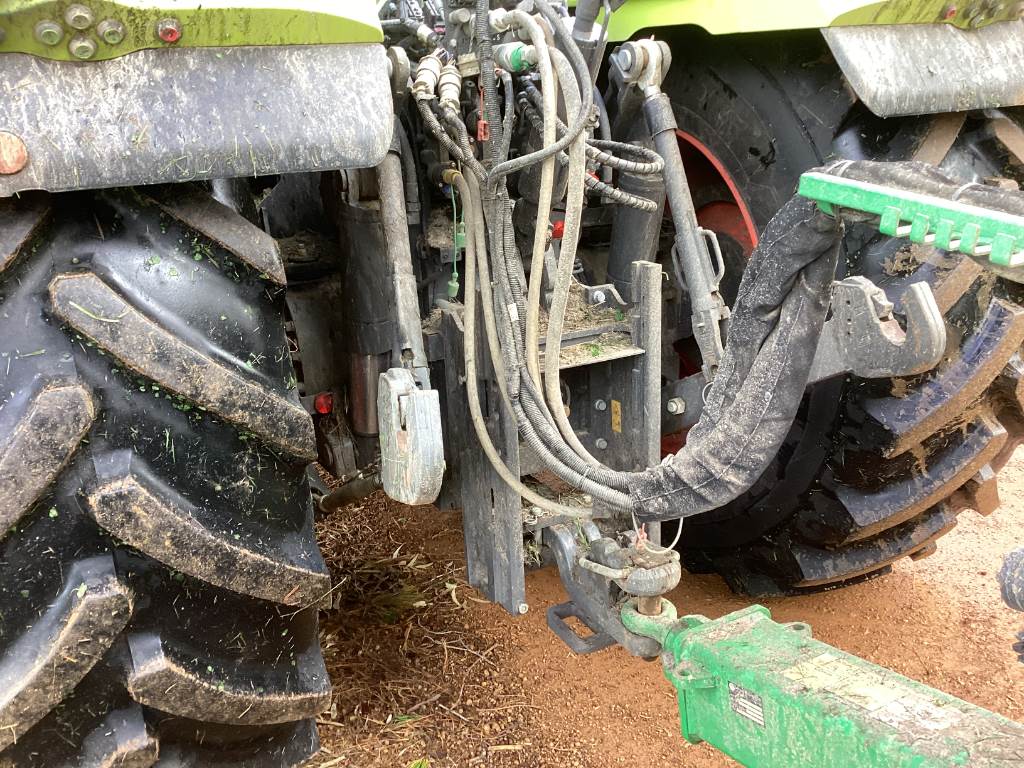 2024 CLAAS AXION 930 image 4