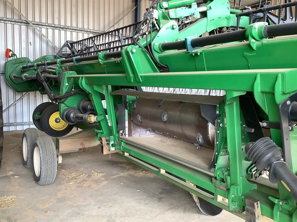 2021 John Deere S780