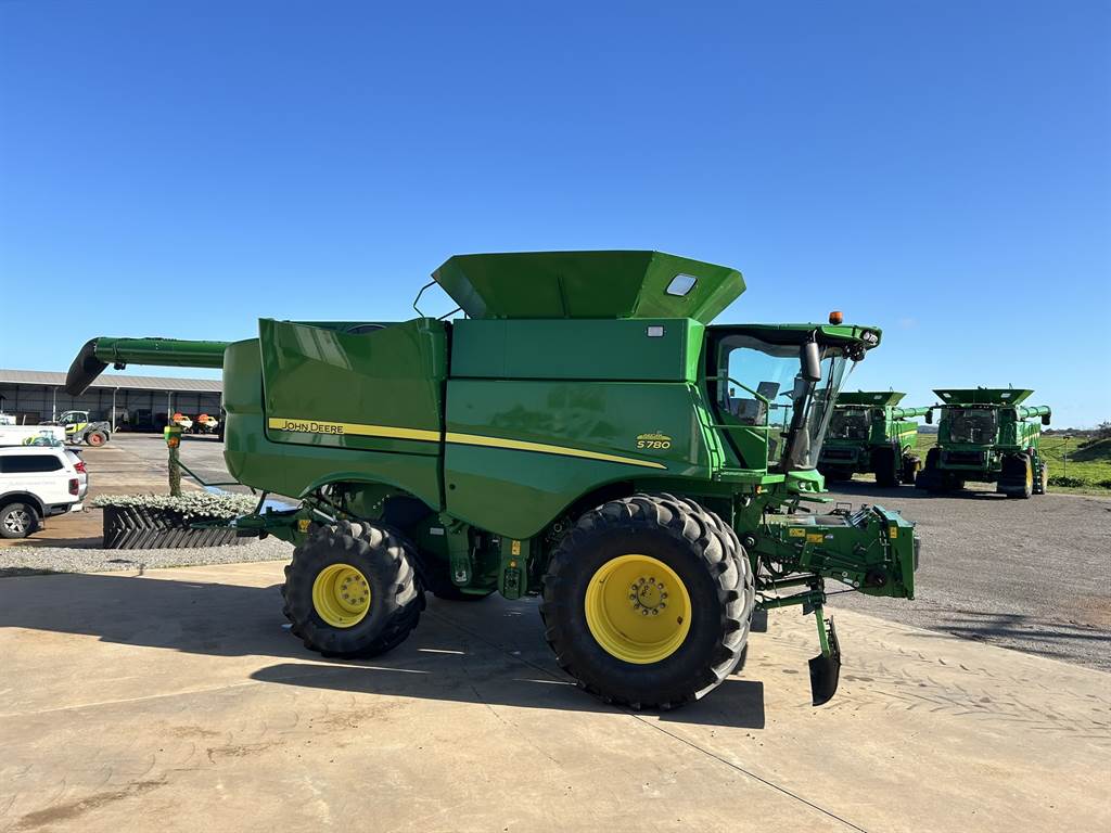 2021 John Deere S780